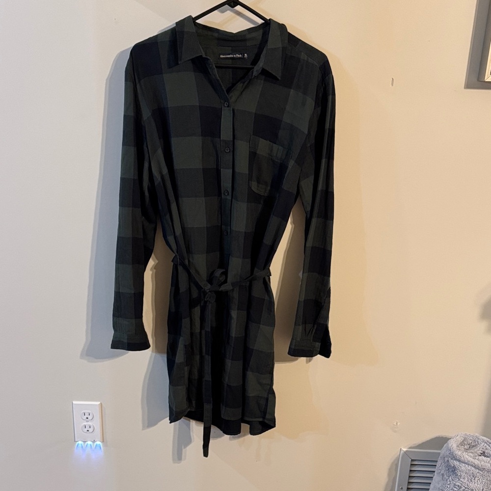Abercrombie & Fitch Black and Green Plaid Women’s Shirt Dress